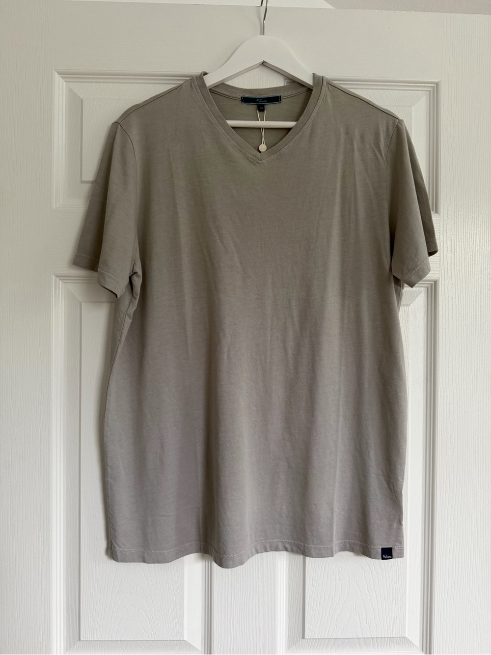 Men’s shore tee shirt size medium nwt